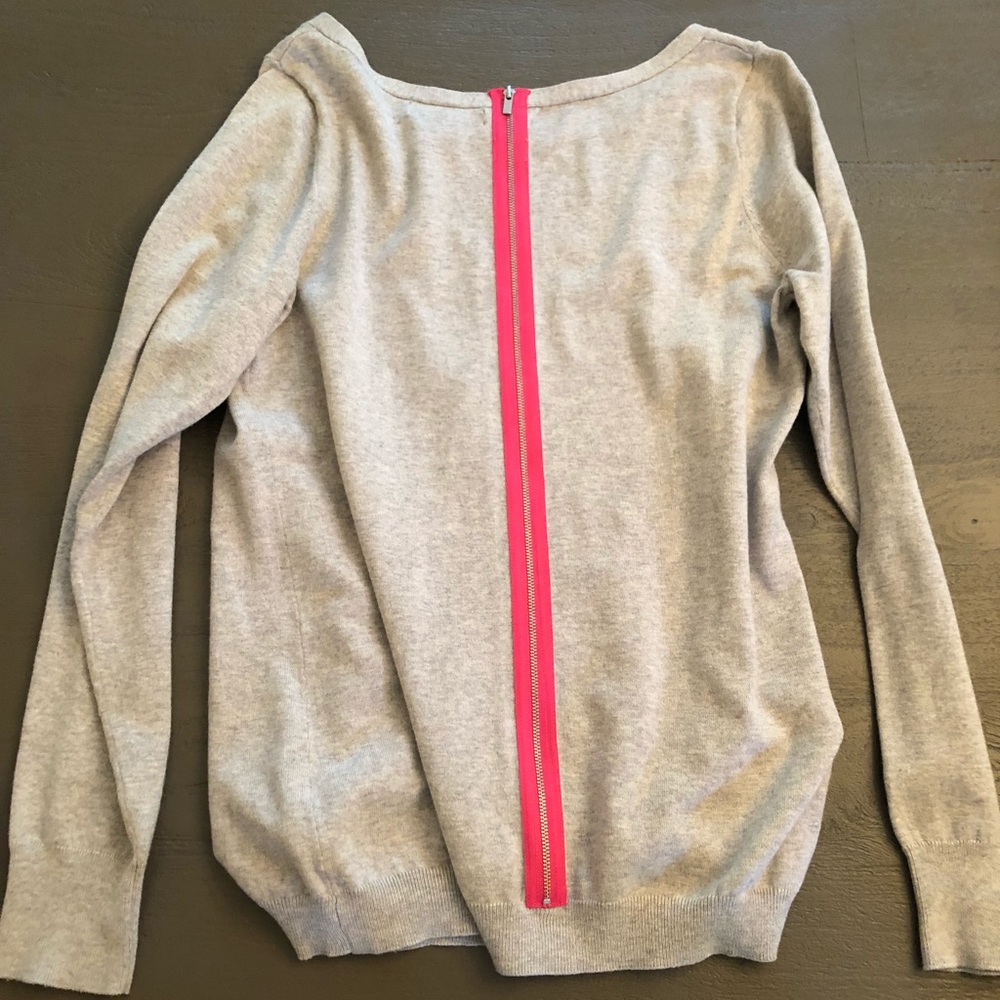 Banana Republic sweater w/zipper back